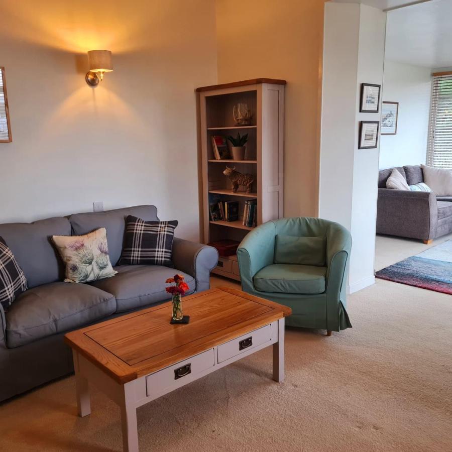 Atholl House Skye Hotel ดันวีแกน ภายนอก รูปภาพ