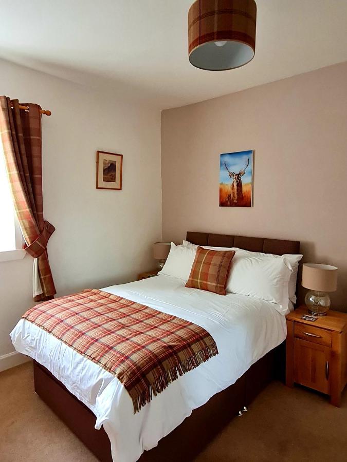 Atholl House Skye Hotel ดันวีแกน ภายนอก รูปภาพ