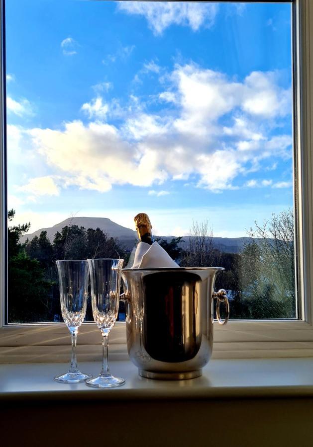Atholl House Skye Hotel ดันวีแกน ภายนอก รูปภาพ