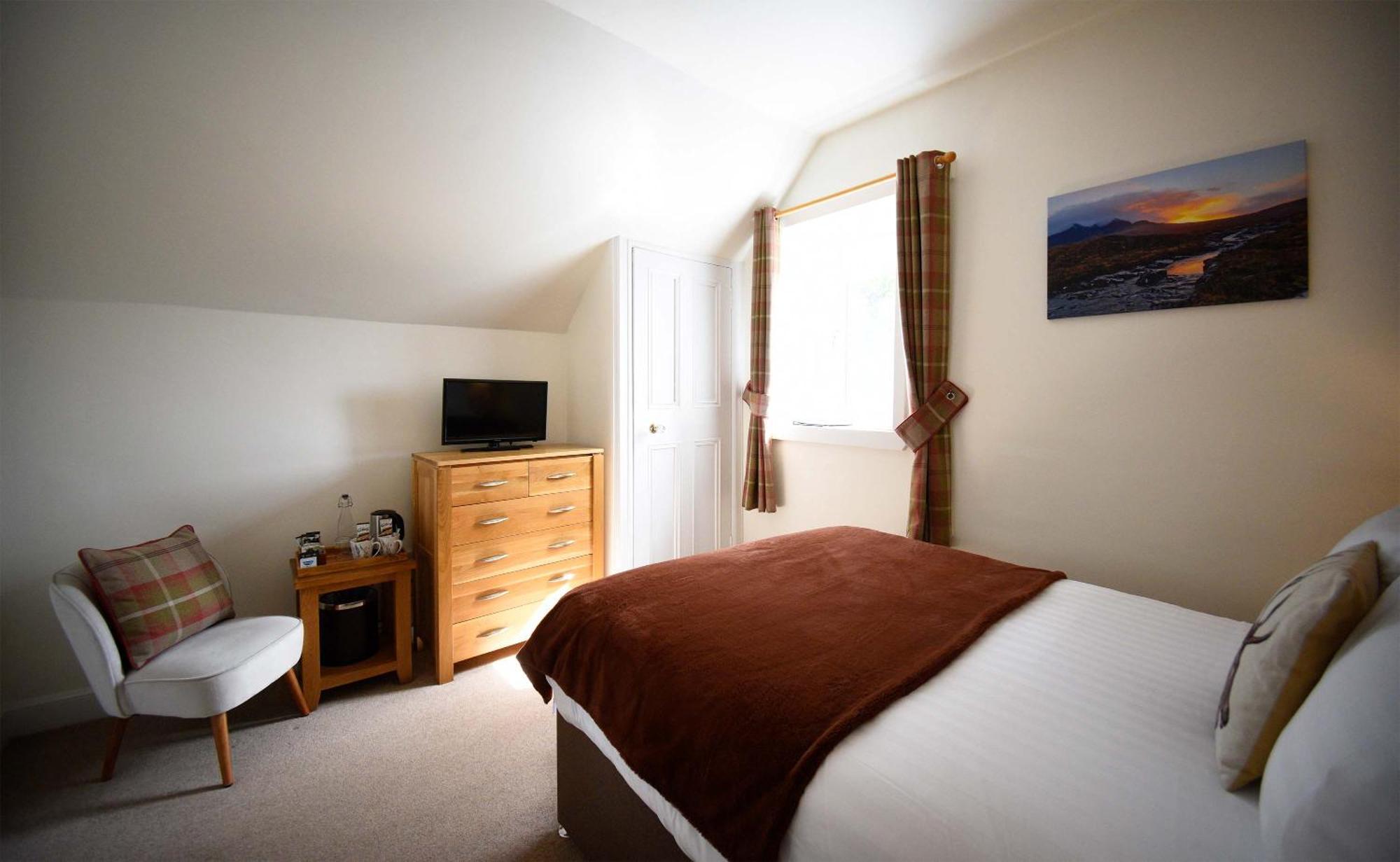 Atholl House Skye Hotel ดันวีแกน ภายนอก รูปภาพ